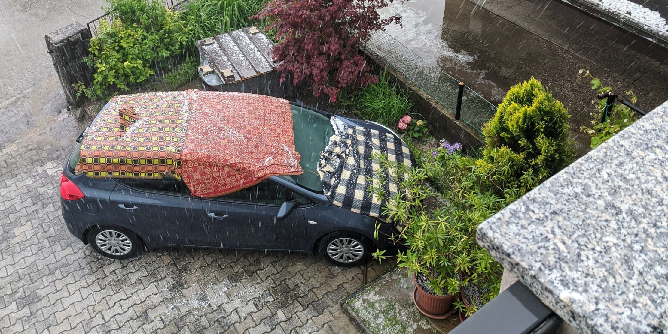 Comment protéger sa voiture de la grêle ?